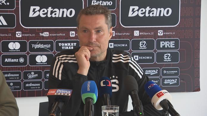 O Kairinena se zajímá Werder Brémy. Má ambice jít do vyšší ligy, prozradil Priske