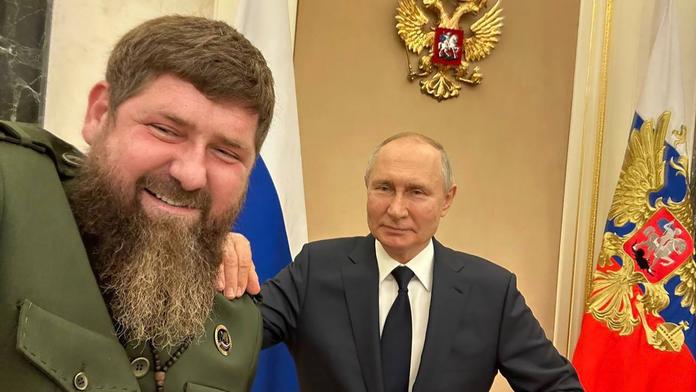 Osud Putinova dalšího spojence visí na vlásku. Kadyrov je v kritickém stavu