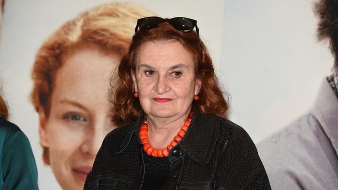 Eva Holubová promluvila o nevěře. Na mě si nepřijde, vzkazuje