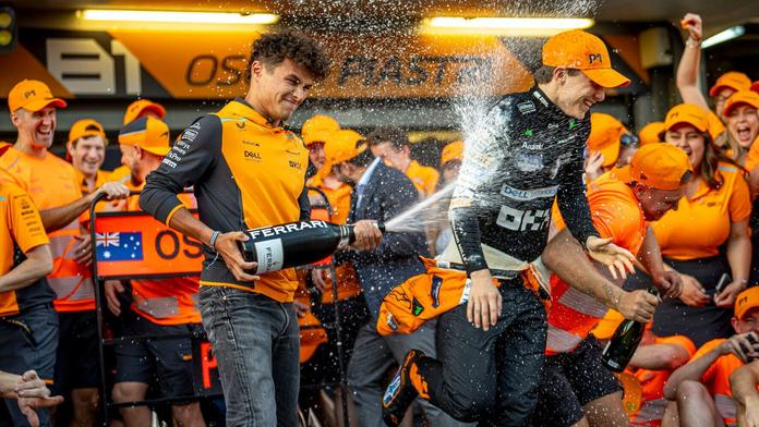 McLaren se v F1 ujal vedení. Musíme pracovat dvakrát tolik, zní z týmu