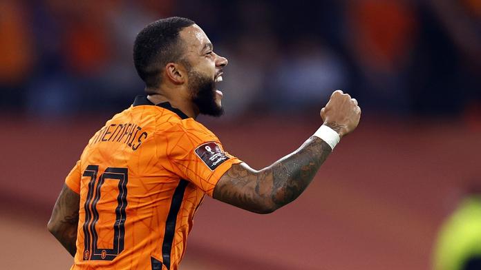 Depay sestřelil Turecko třemi góly, hattrick dal i Haaland