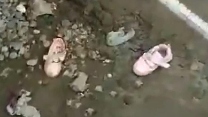 Holčičky (†3) si hrály na míchačce cementu, zůstaly jen botičky