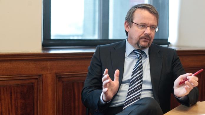 Ministři v ohrožení! Skončí Ťok, Mládek nebo Němeček?