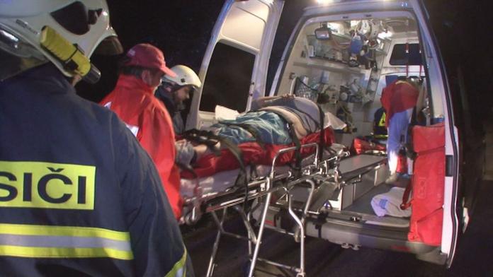Řidiči sanitky hrozí vězení! Vezl pacienty opilý, prokázala zkouška
