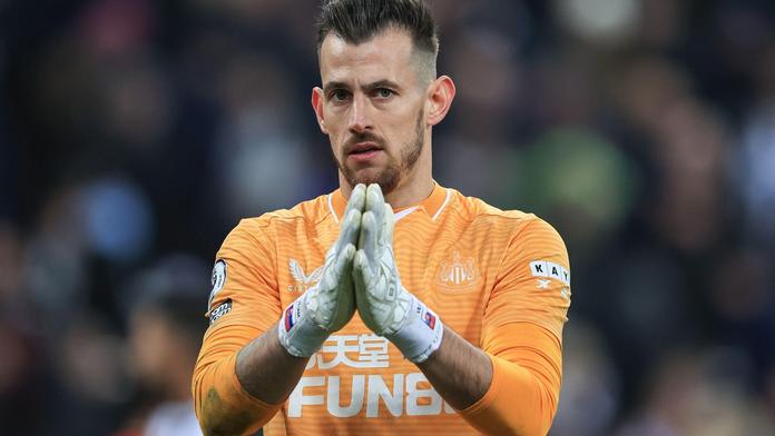Jsou Dúbravkovy dny na pozici jedničky u konce? Newcastle chce hvězdu Arsenalu