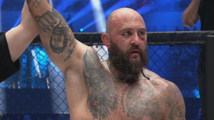 Martínek je blíže titulu. Po úspěšném debutu pronikl do žebříčku KSW
