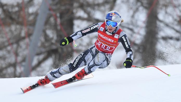 Ledecká ve sjezdu propadla. Senzační triumf slaví Shiffrinová