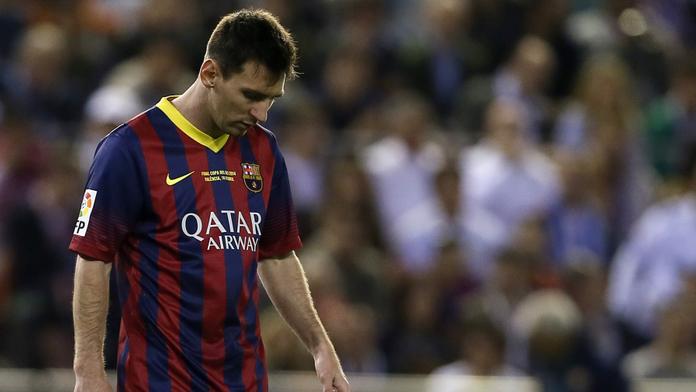 Inzultace na letišti! Messi to od fanoušků pěkně schytal