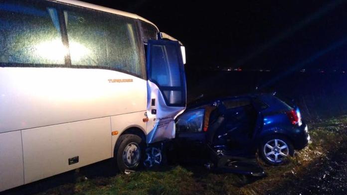 Mirka s dcerou jely nakupovat, srážku s minibusem nepřežila