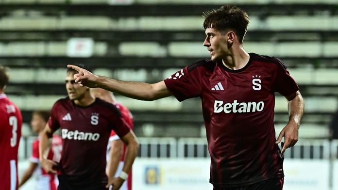 Vojtův hattrick nasměroval Spartu za postupem, trefil se i Jurásek. Olomouc končí