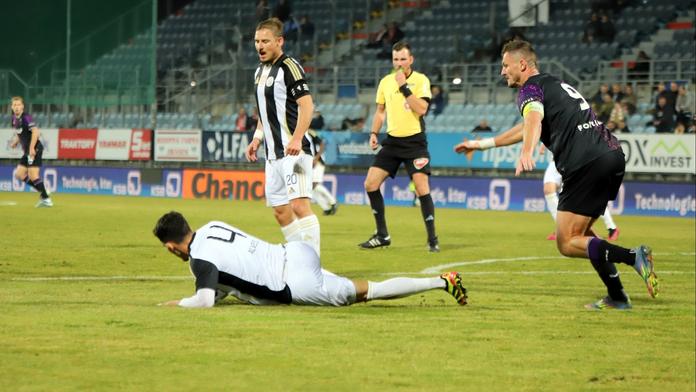 Blamáž budějovického Dynama. Rezervu ze soutěže odhlásilo den před startem