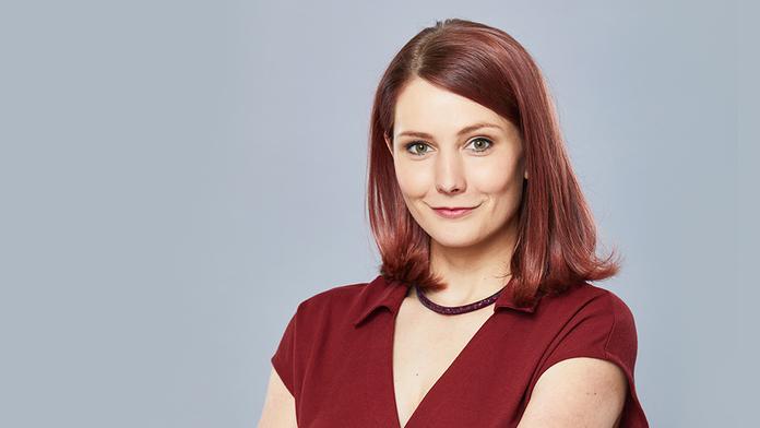Eliška Bašušová jako Bára Klímová v seriálu Ulice