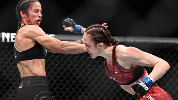 Smolařka Pudilová! Potřetí v UFC prohrála, fandové ale byli vždy s ní