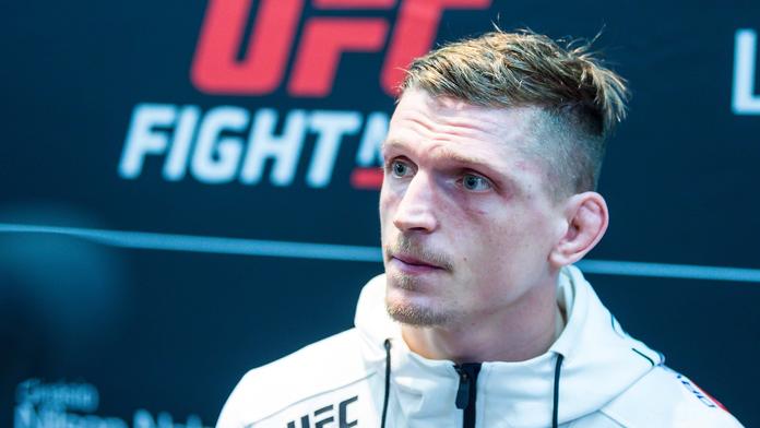 Dvořák stále nemá soupeře. Beru kohokoli, koho UFC nabídne, říká