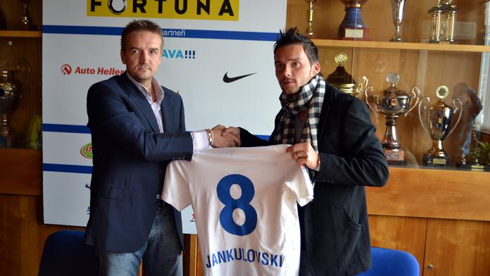 Jankulovski si opět přetrhl přední zkřížený vaz v levém koleni