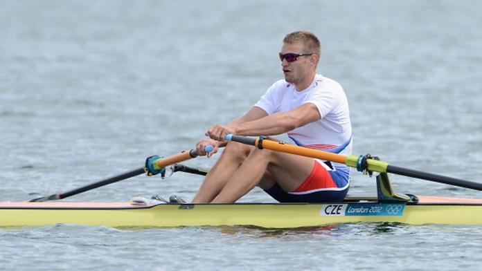 Synek i Knapková na skifu suverénně postoupili do semifinále