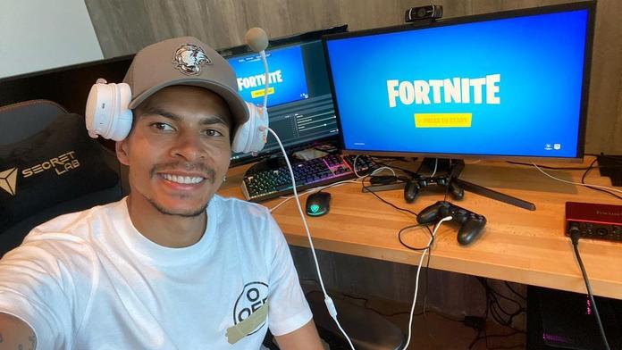 Velká posila. Fotbalová hvězda Spurs členem předního esport týmu