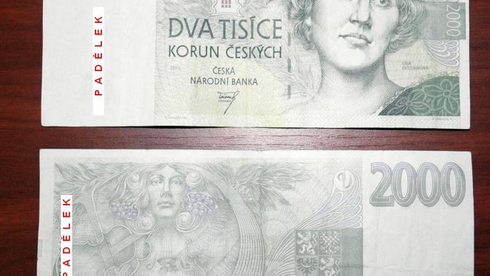 Za SEX platil muž (24) v Ostravě falešnými penězi! Hrozí mu až 8 let vězení!