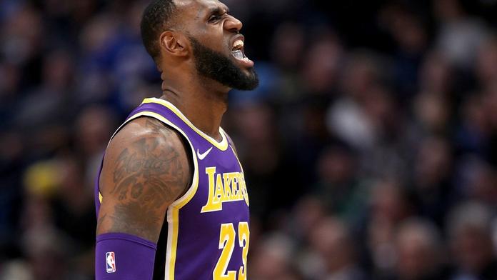 Lakers ostudně padli v Denveru a LeBron odehrál nejhorší zápas!
