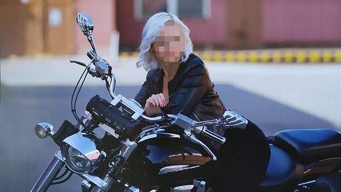 České policistky pózovaly pro kalendář, přitom je nemá nikdo znát. GALERIE