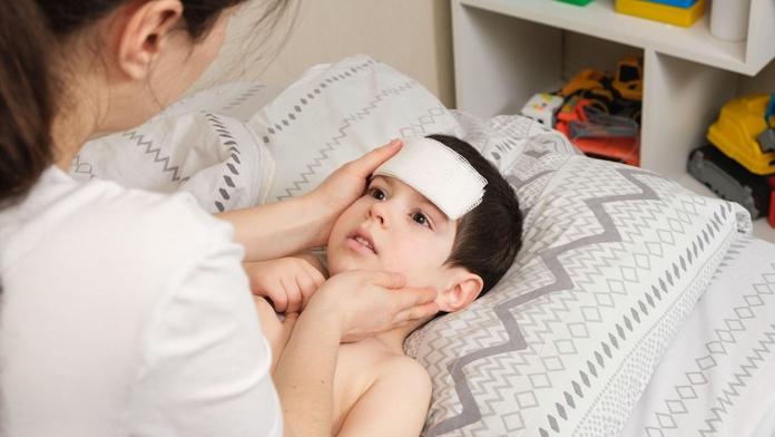 Poplach u českých hranic. Chlapec se nakazil vysoce infekční nemocí