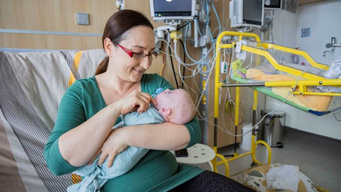 Davídek po narození vážil jen 630 gramů. Po pár měsících je z něj chlapák