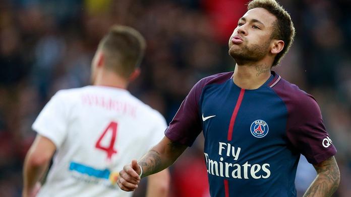 Neymar jde proti Barceloně: Vyhoďte ji z Ligy mistrů!