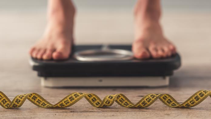 Bojujete s váhou? RADY A TIPY expertů, jak pořádně zatočit s kilogramy navíc
