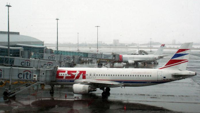 Do zahraničí možná neodletíme! Piloti ČSA nepracují