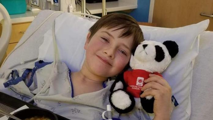 Chlapec (8) spadl z kola, měl jen odřeniny. Za pár dní byl mrtvý!