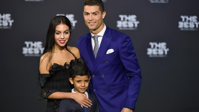 Rodina se rozrůstá! Ronaldo bude opět otcem a těší se na dvojčata!