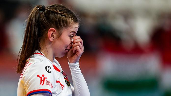 České házenkářky si s Ukrajinou zatím nezahrají, EHF dvojzápas odložila