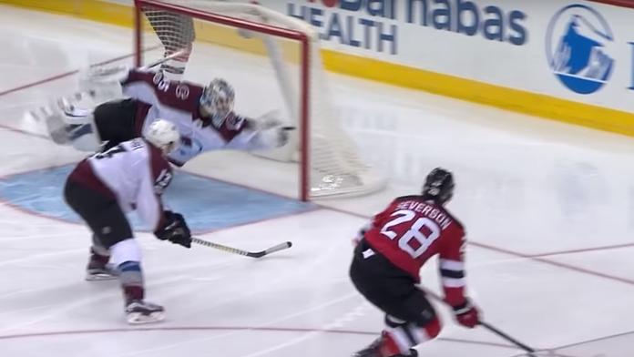 Zákrok roku v NHL? Toto je velká paráda v podání Berniera! VIDEO