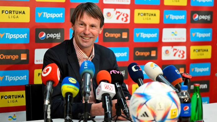 Záchrana soutěže nestačila. František Straka v Trenčíně pokračovat nebude