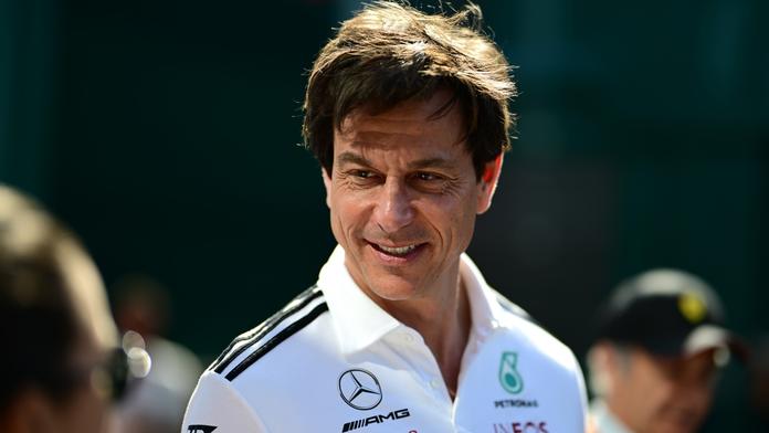 Šéf Mercedesu radí F1: Potřebujeme tratě v Grónsku a na Aljašce