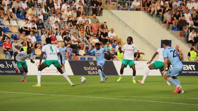 Momentka ze zápasu FC Dinamo City – FK Auda
