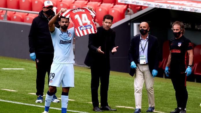 Raubíř Costa ukázal pěkné gesto, gólem podpořil nemocnou fotbalistku