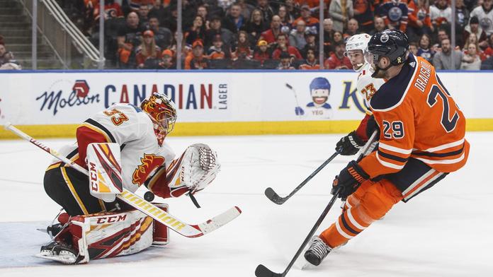 Hertlův gól Sharks k bodům nepomohl. Rittich vychytal výhru proti McDavidovi