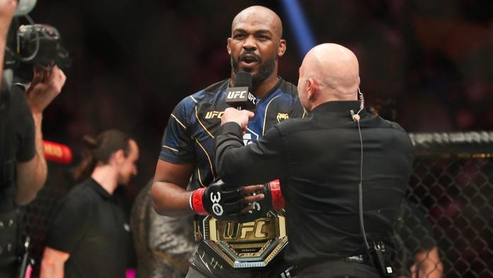 Bitva šampionů a zápas roku. Slavný Jon Jones bude obhajovat proti Miocicovi