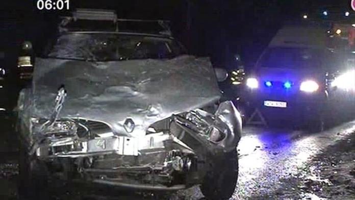 D1: auto v příkopu a dlouhé kolony aut!