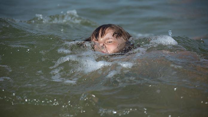 Topící se dítě