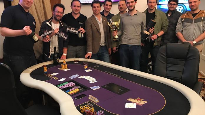 Začalo mistrovství republiky v pokeru: Ve hře je 10 milionů korun!