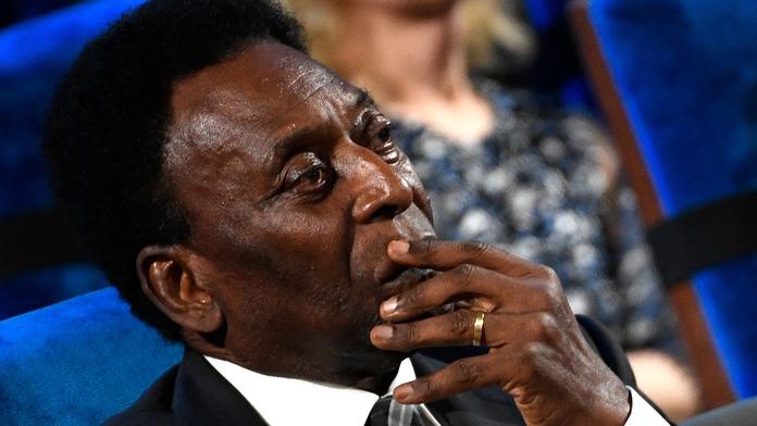 Pelé zkolaboval! Fotbalový svět má strach o brazilskou legendu