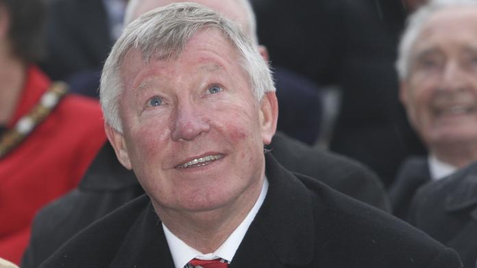 Sir Alex zůstane na Old Trafford navždy, postavili mu tam sochu