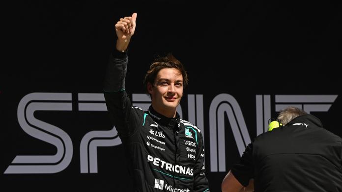 George Russell po vyhraném sprintu v Číně