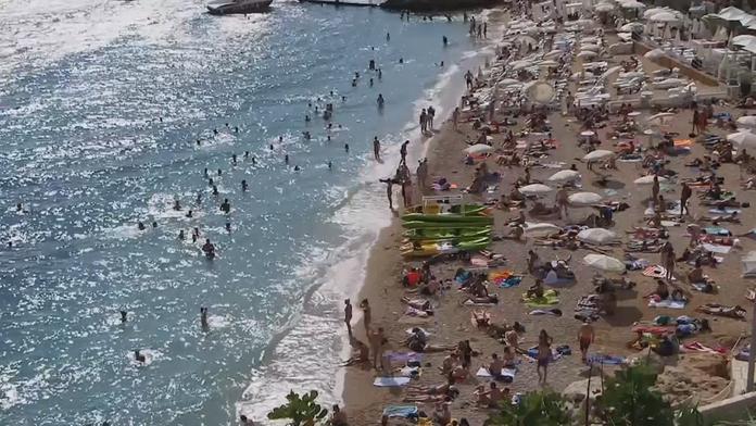 Češi mohou konečně volně k moři do Chorvatska! Hranice jsou otevřené