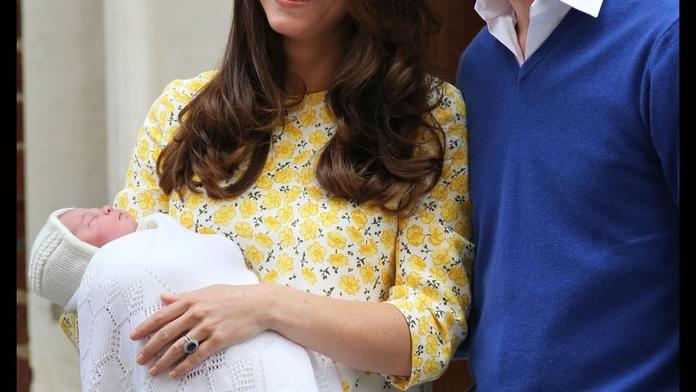 Princezna Charlotte, vévodkyně Kate a princ William při odjezdu z porodnice