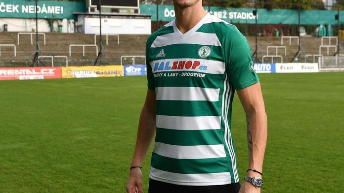 Necid draží střelecký dres Klokanů. Výtěžek půjde na dobrou věc