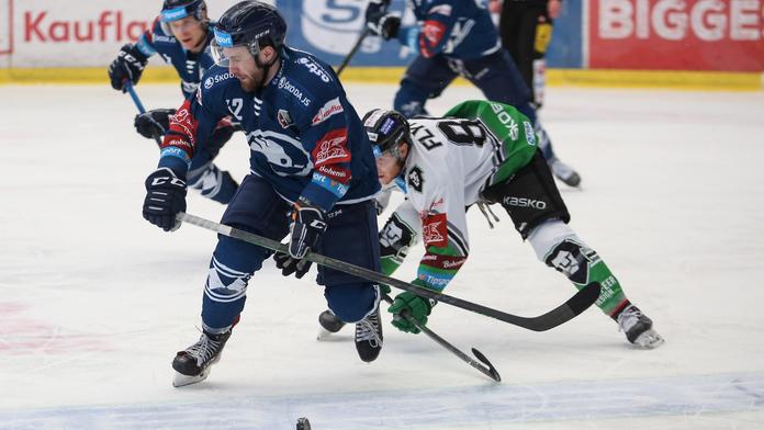 Osmifinále hokejové extraligy: Série vyrovnány, Plzni stačil jediný gól