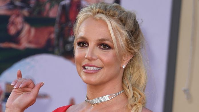 Britney Spears znovu v problémech. Zatkli ji za řízení pod vlivem